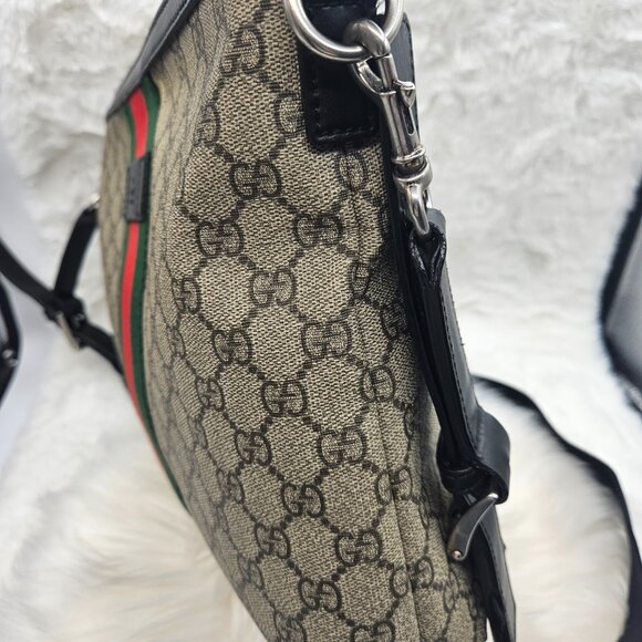 Gucci Beige Supreme Web Crossbody - Picture 6 of 17
